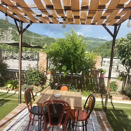 Myzyri Campeggio Zhaban